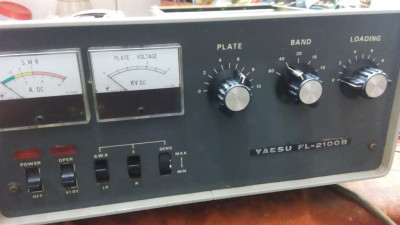 Linear Yaesu FL2100B com válvulas Gi7b